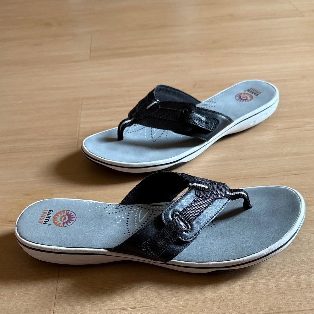 EARTH SPIRIT ELOY BLACK WOMENS THONG CUSHION SANDALS / FLIP FLOPS CASUAL SIZE 11